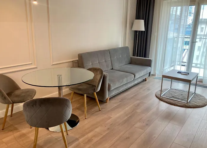 Mennica Apartman Varsó